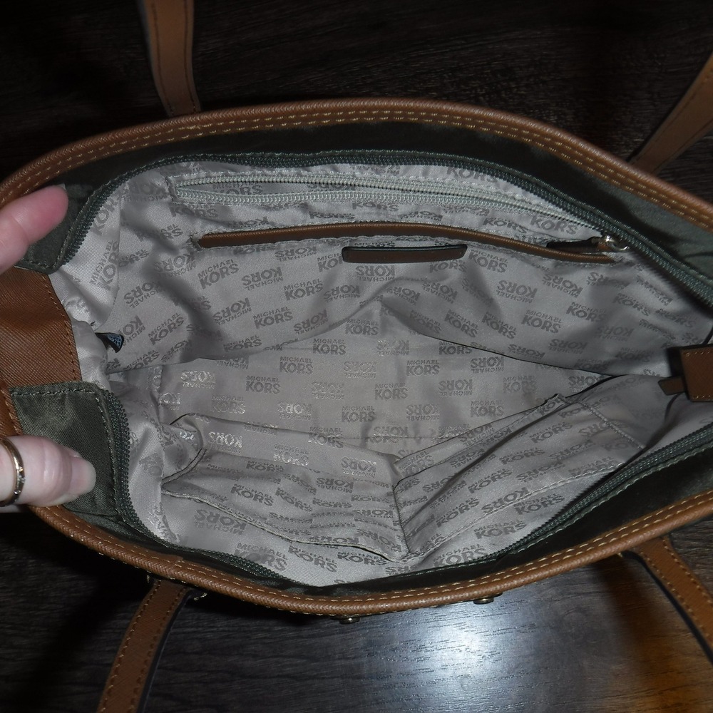 Michael Kors Tote Bag Olive Green‎ Shoulder Bag Zip Pockets Designer - Picture 9 of 10